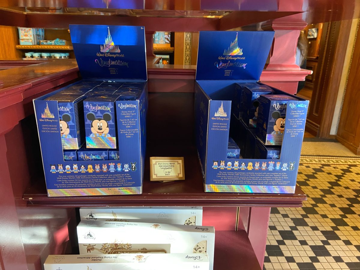 dlr_wdw50vinylmation1