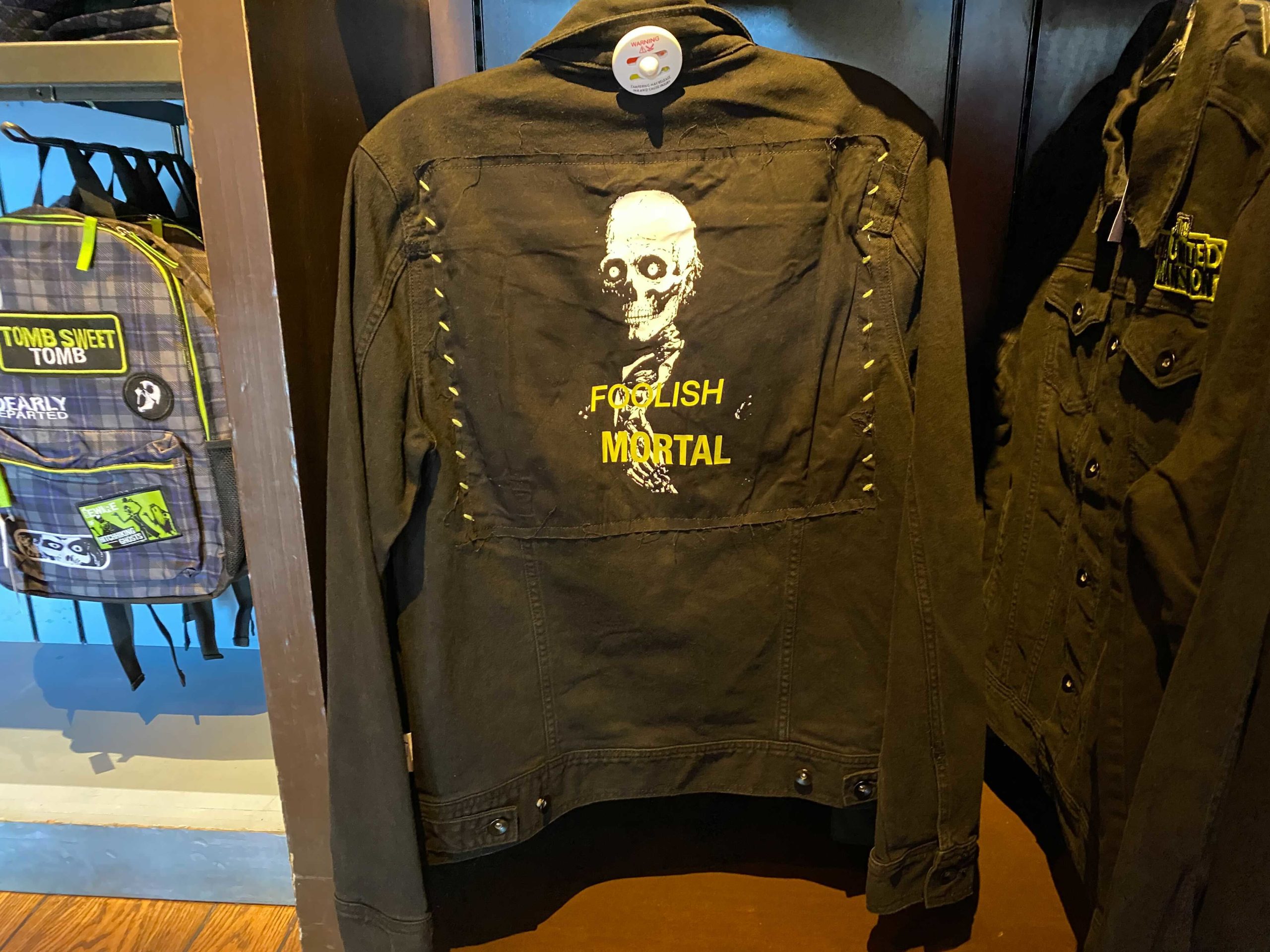 haunted-mansion-our-universe-jacket_14