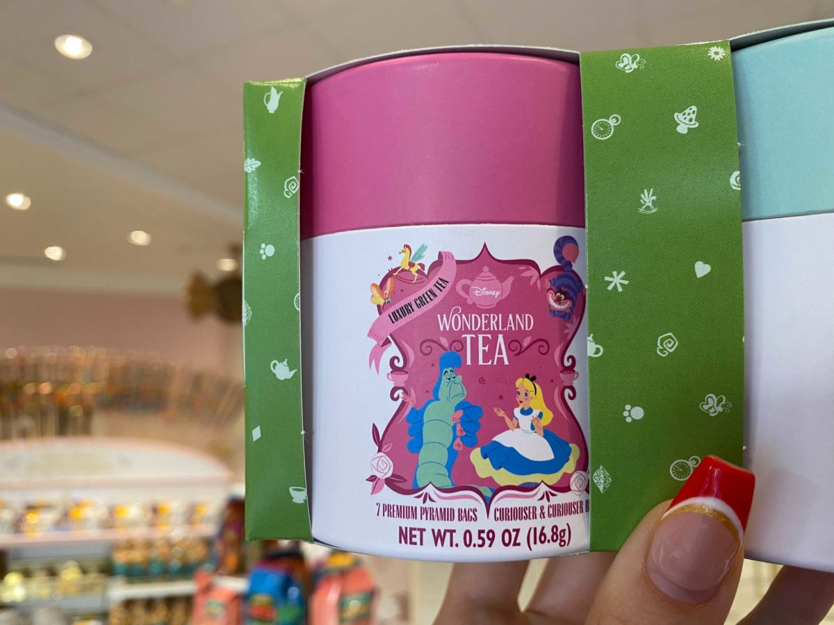 merchroundup010622_11