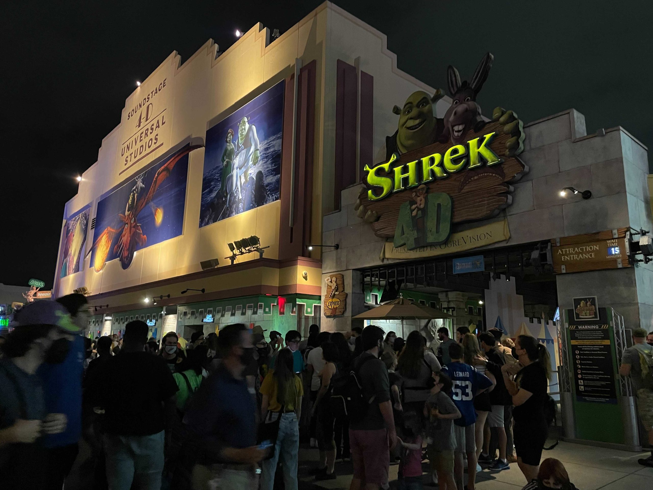 universal-studios-florida-orlando-shrek-4-d-closing-night-january-2022-1-1707771