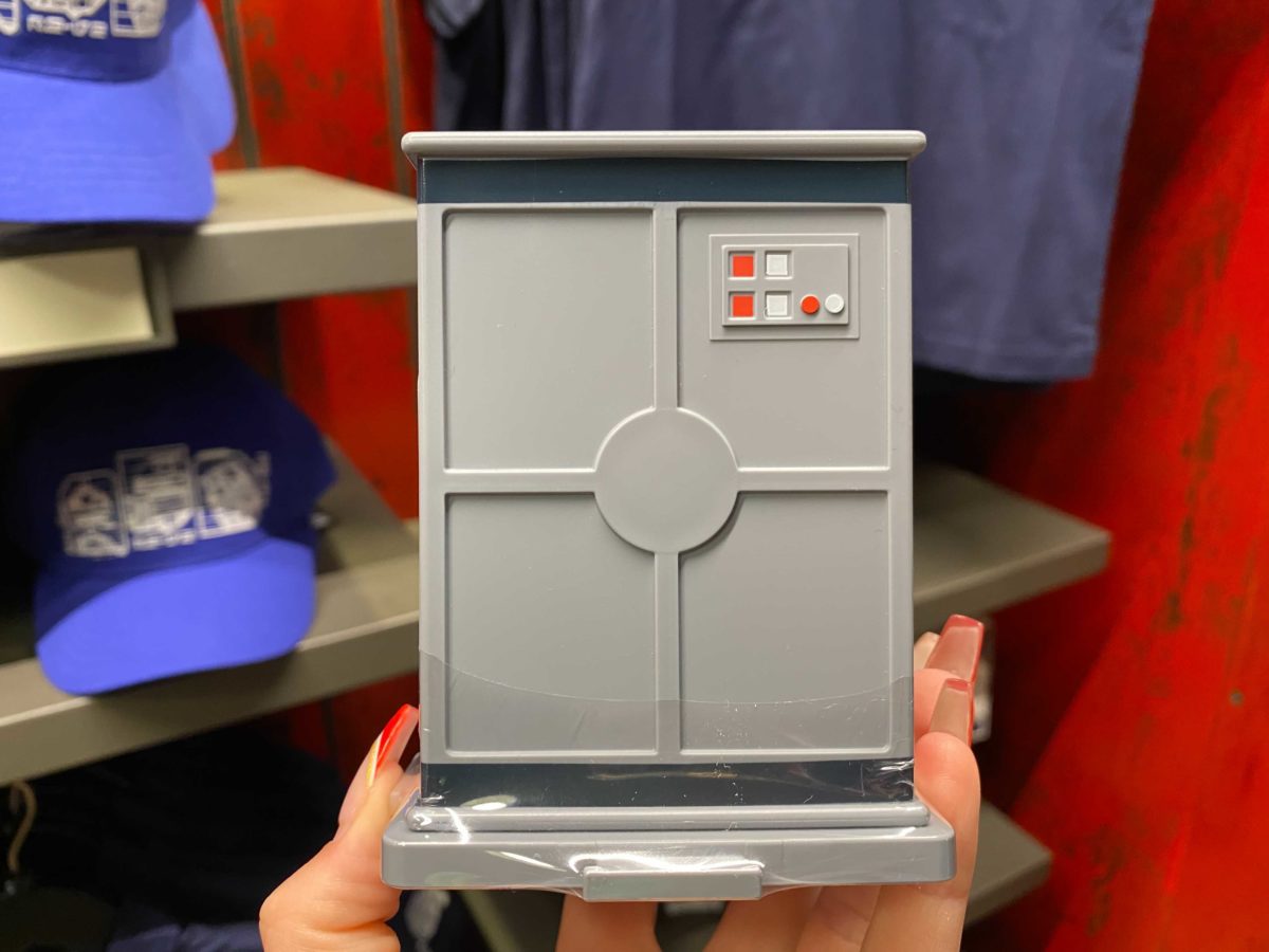 wdw-droid-factory-mystery-crate-action-figures-7-6185895