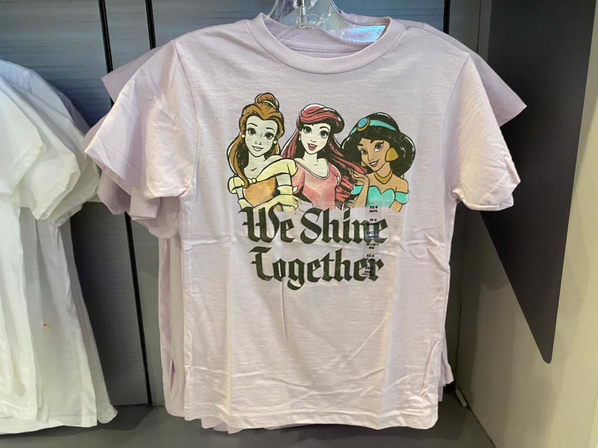 wdw-princess-youth-tshirt-we-shine-together-2-1057951