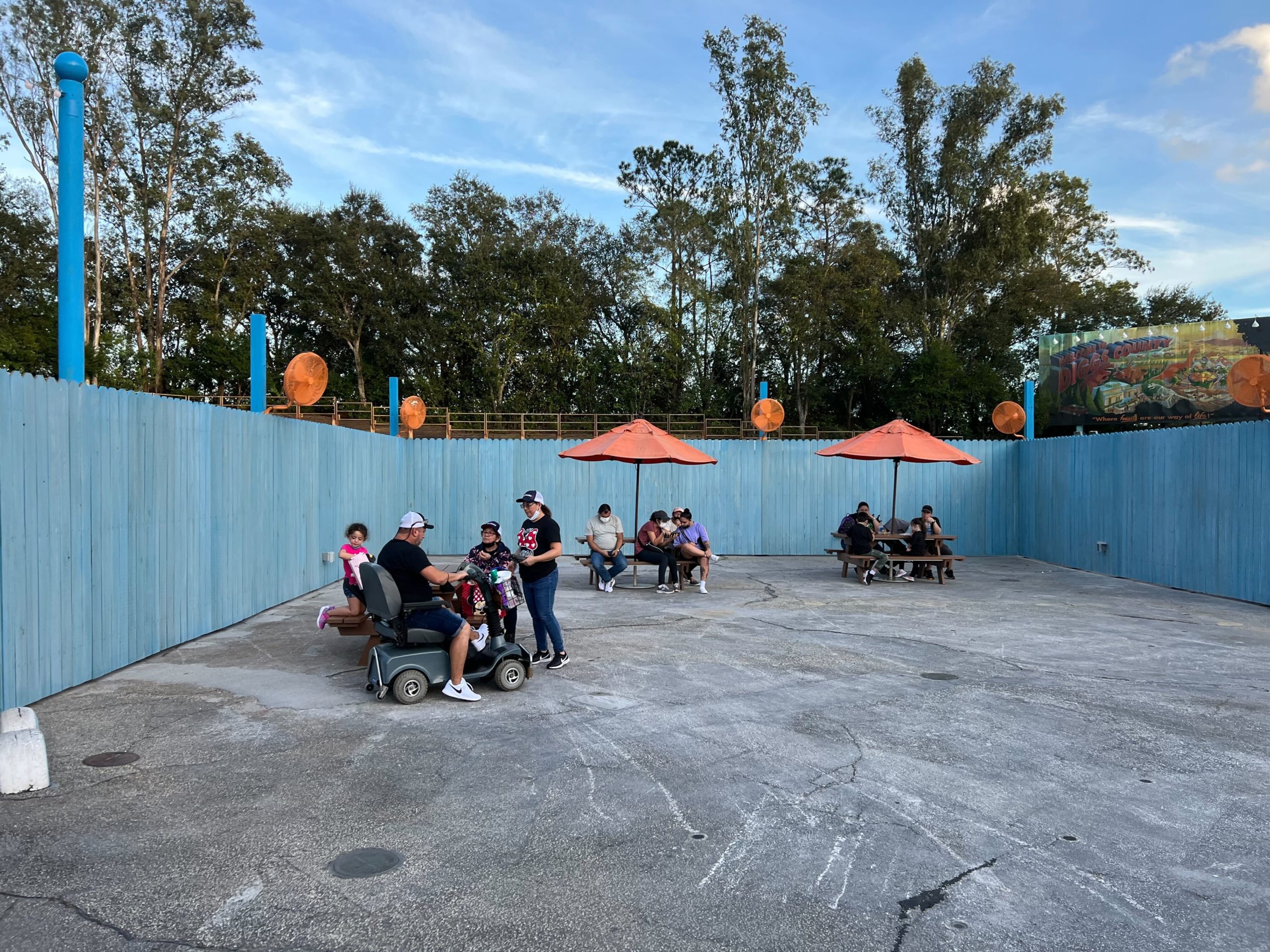 dinoland-seating-6158807
