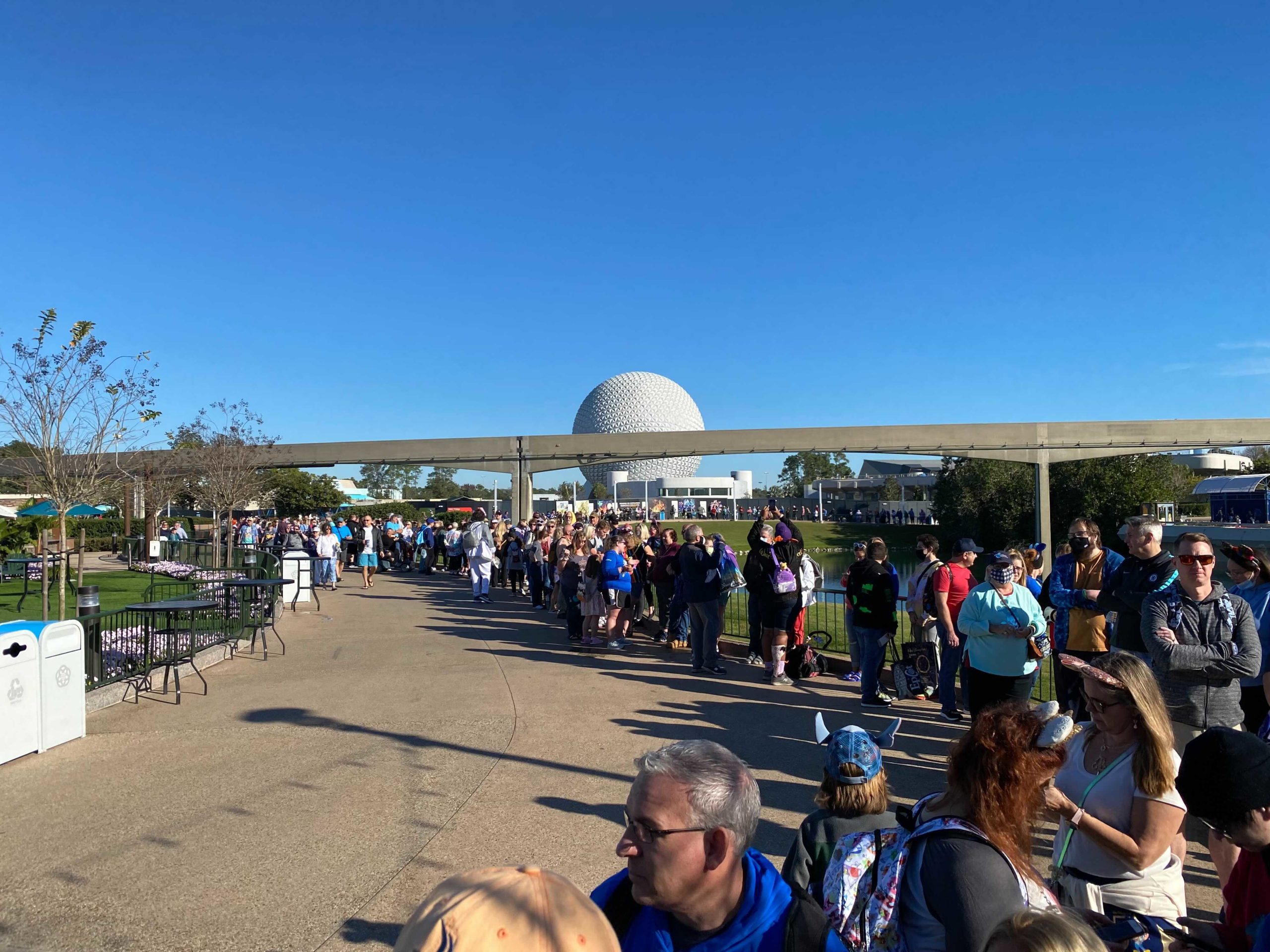 figment-bucket-line-6236650