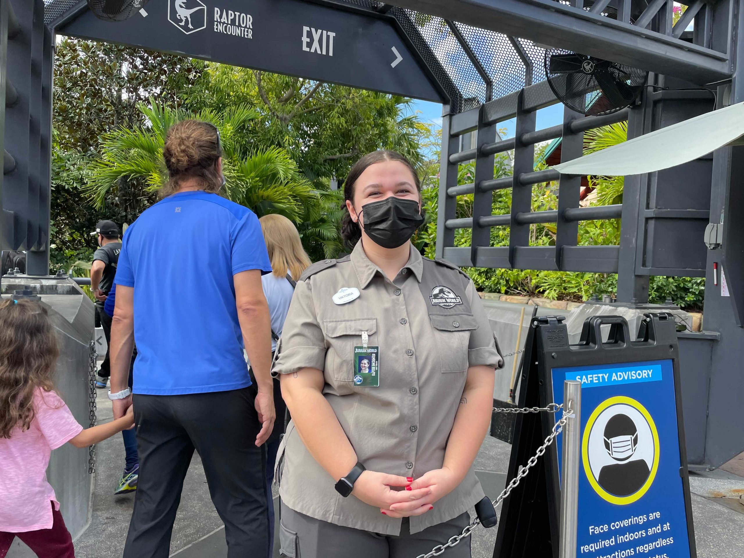 raptor-encounter-team-member-uniforms-2