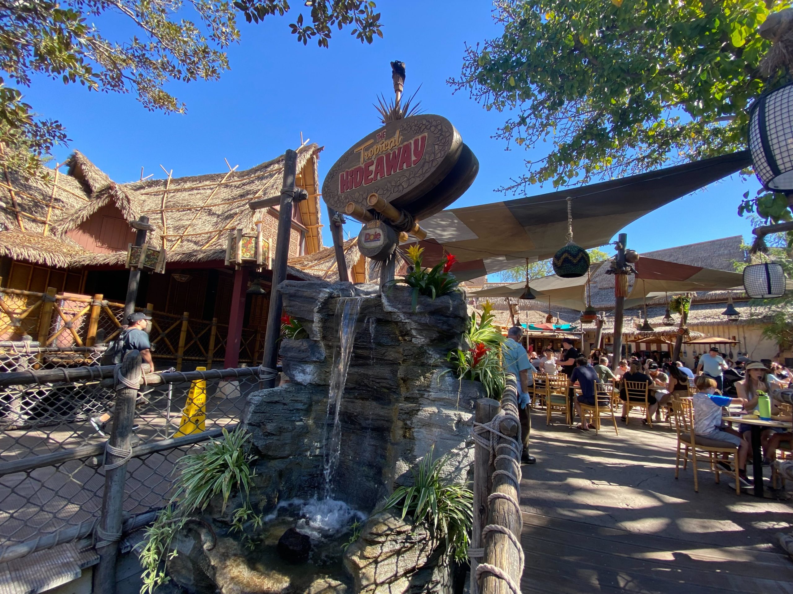 Tropical Hideaway sign and fountain