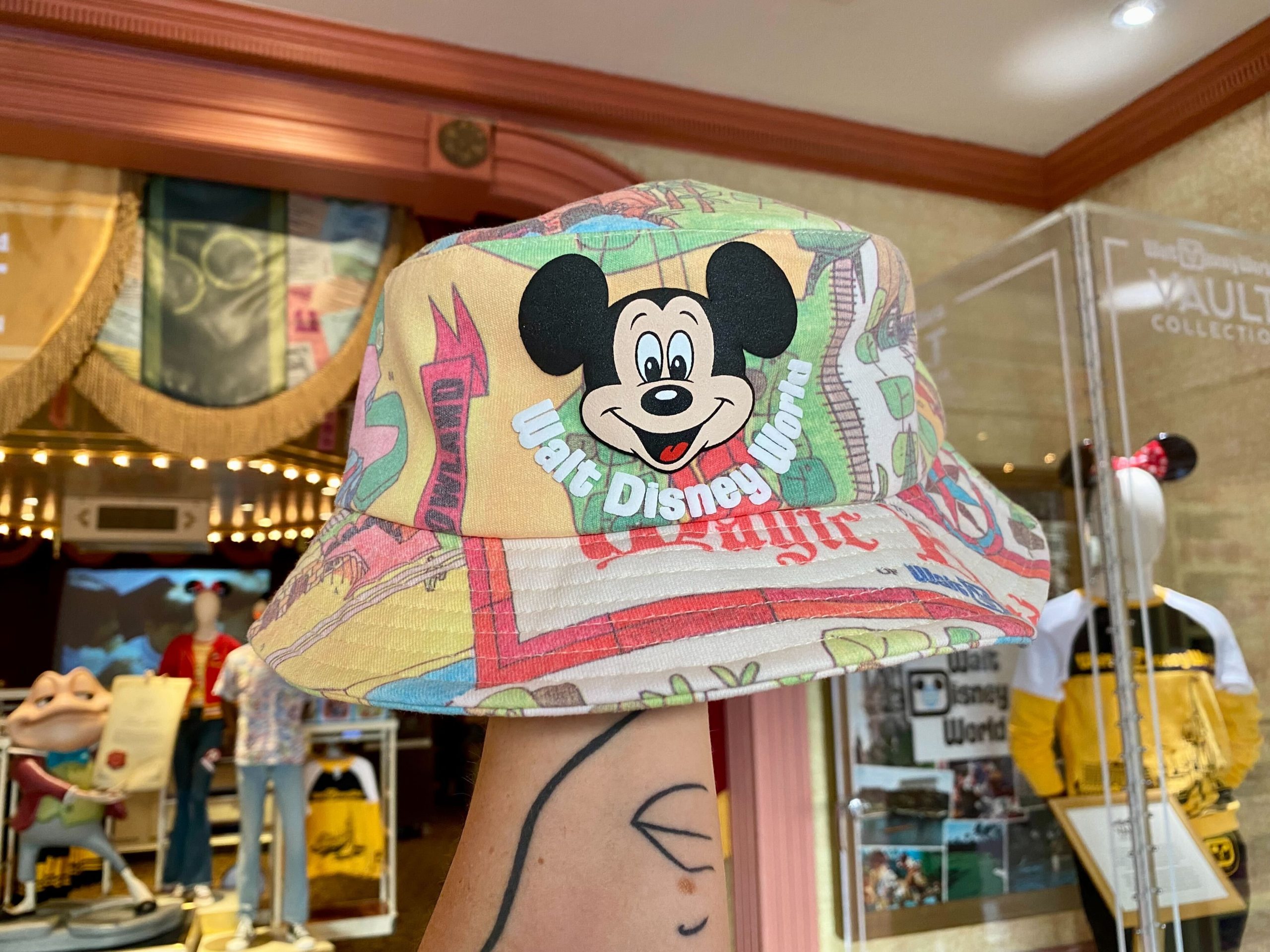 Vault Collection Mickey map bucket hat