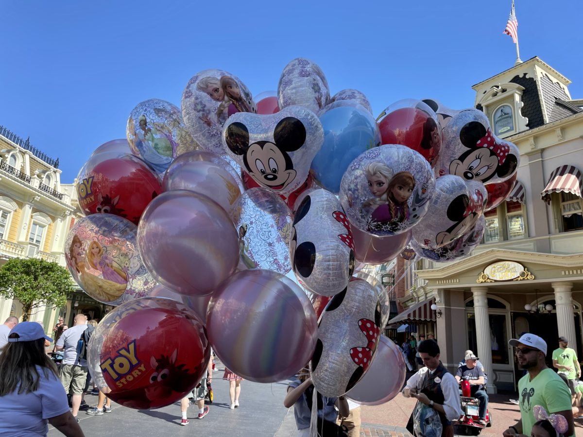 Balloons on main street
