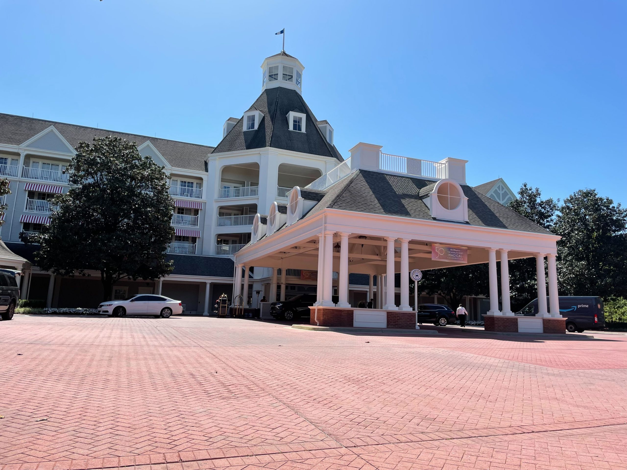 Disney's Yacht Club Resort stock (2)