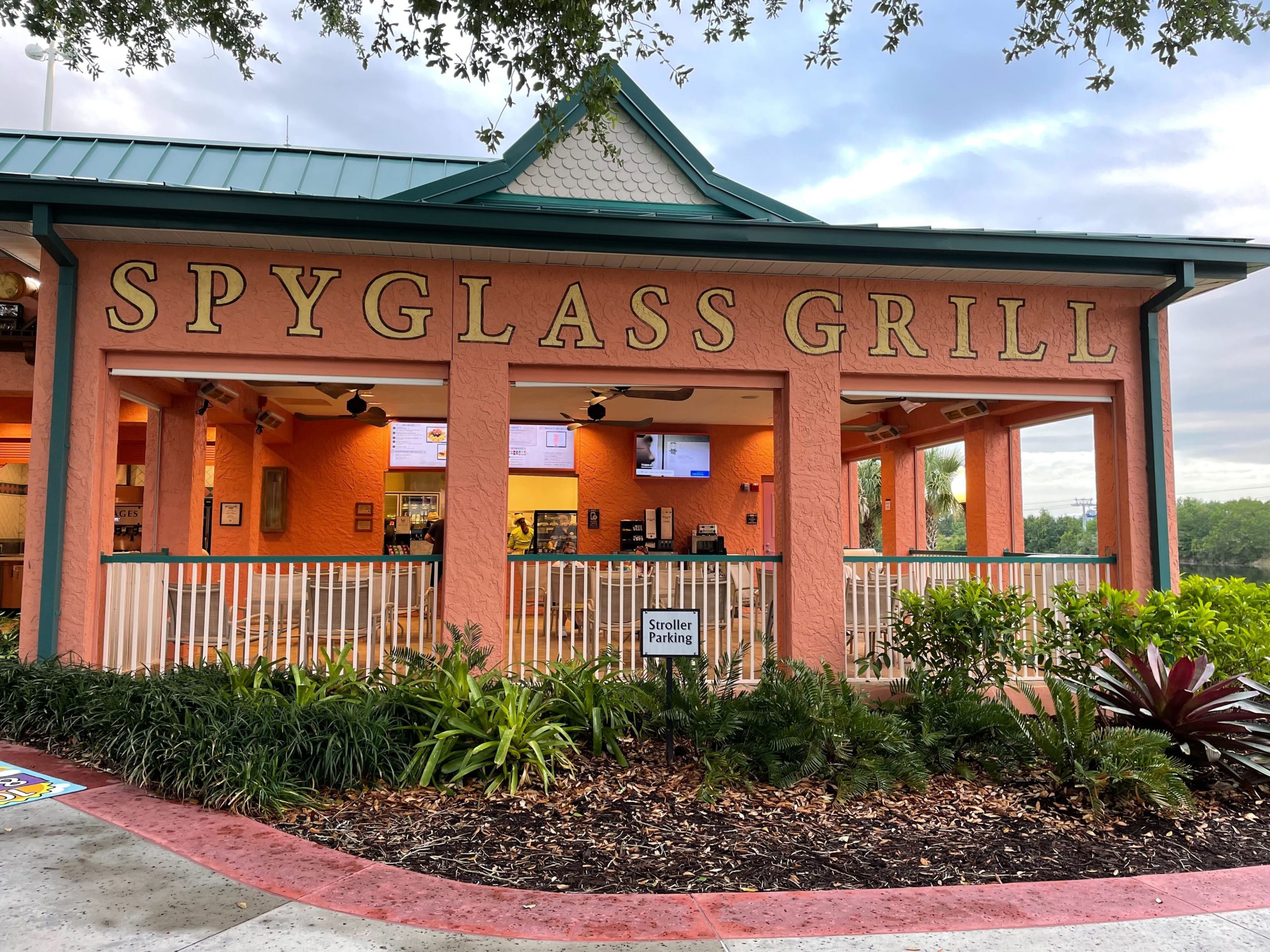 Spyglass Grill sign