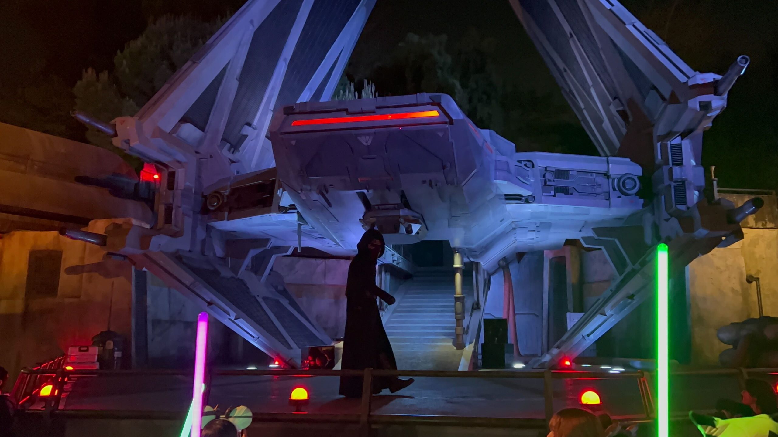 Kylo Ren in SWGE at Disneyland