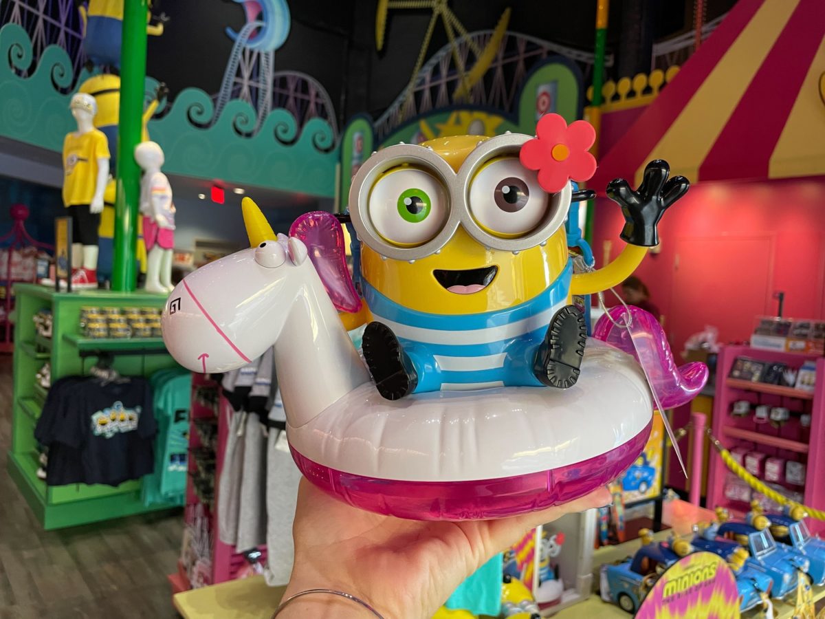 Bob the Minion summer popcorn bucket