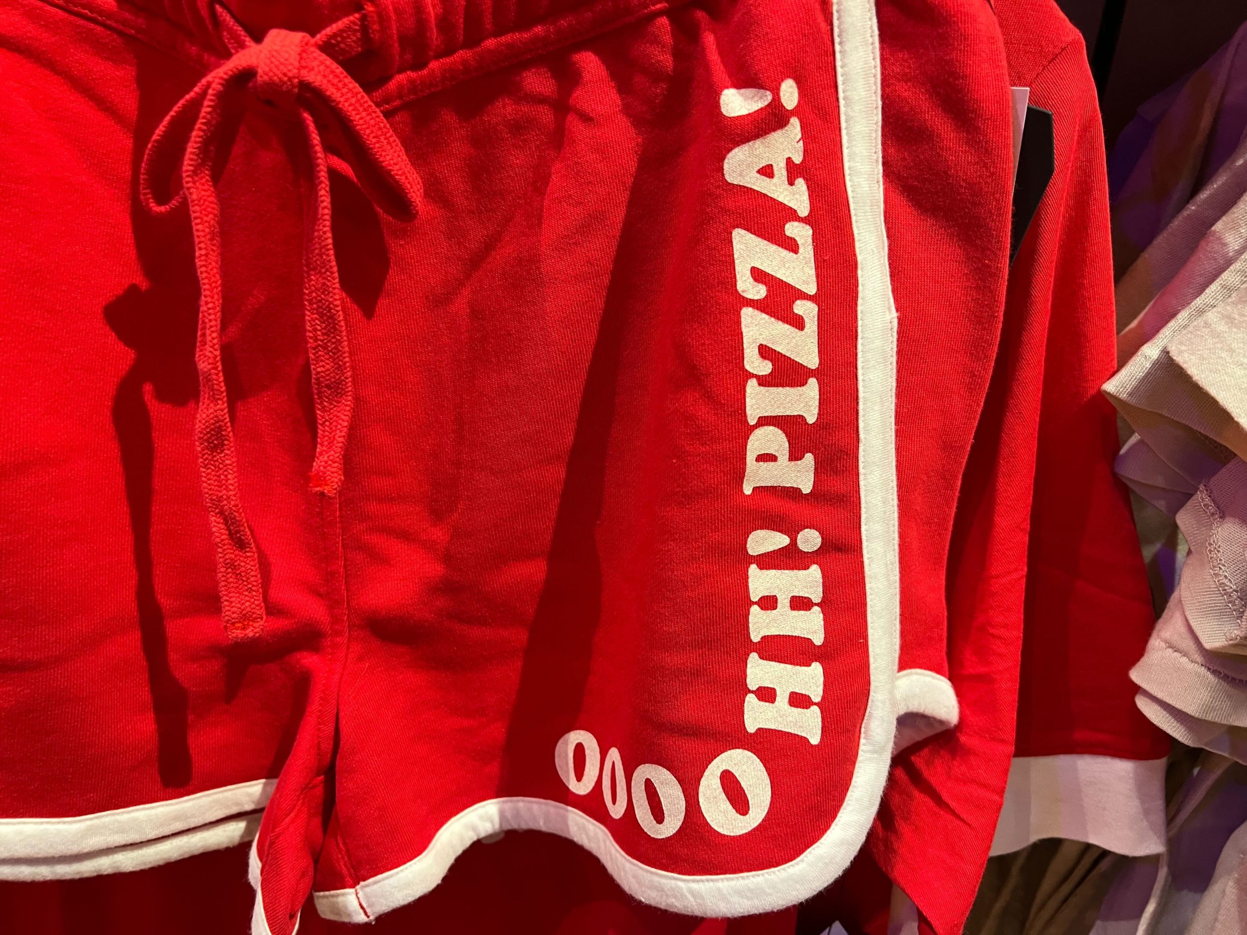 Ooooh pizza red shorts front close up