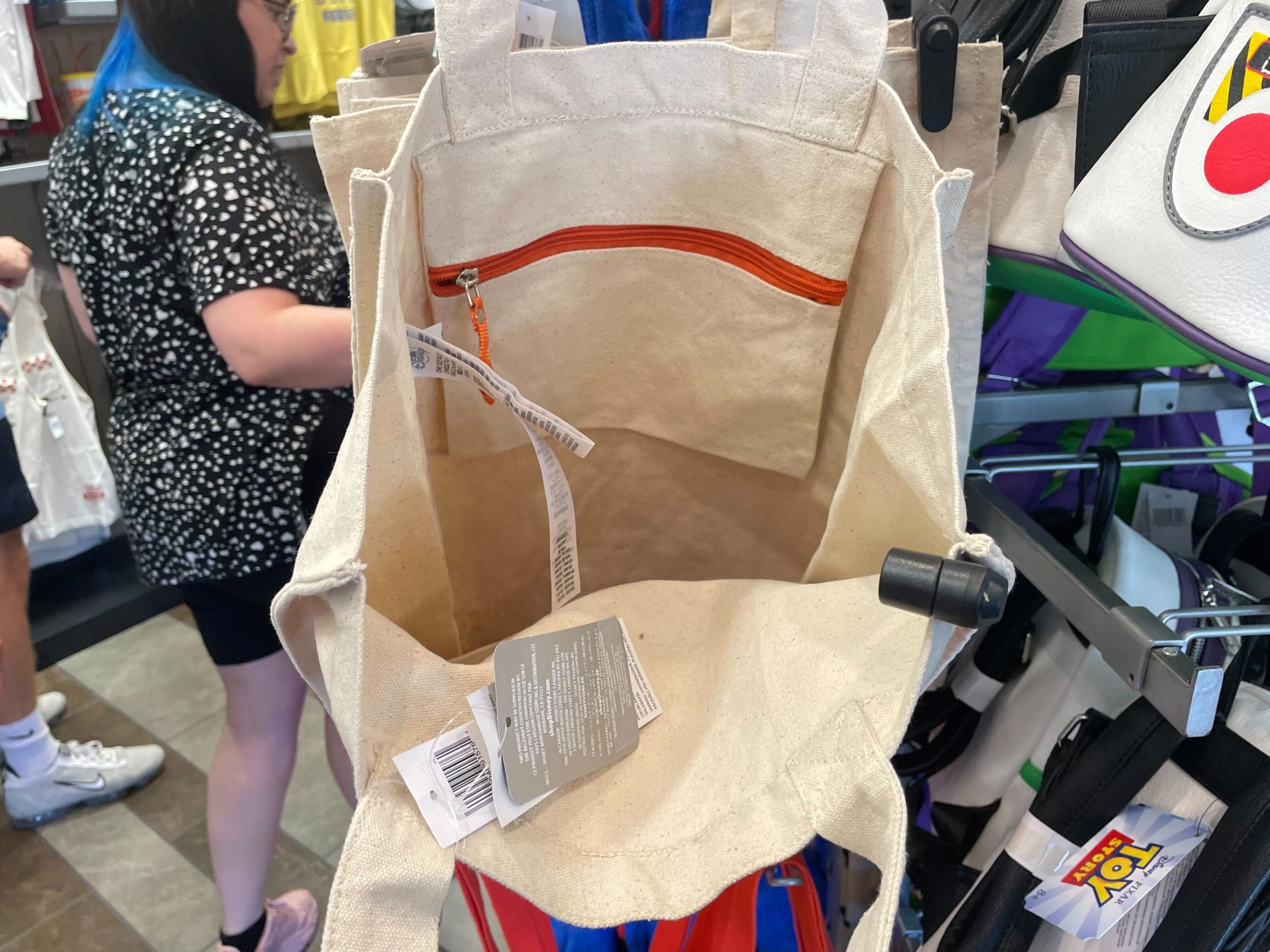 Planet Pizza tote bag interior