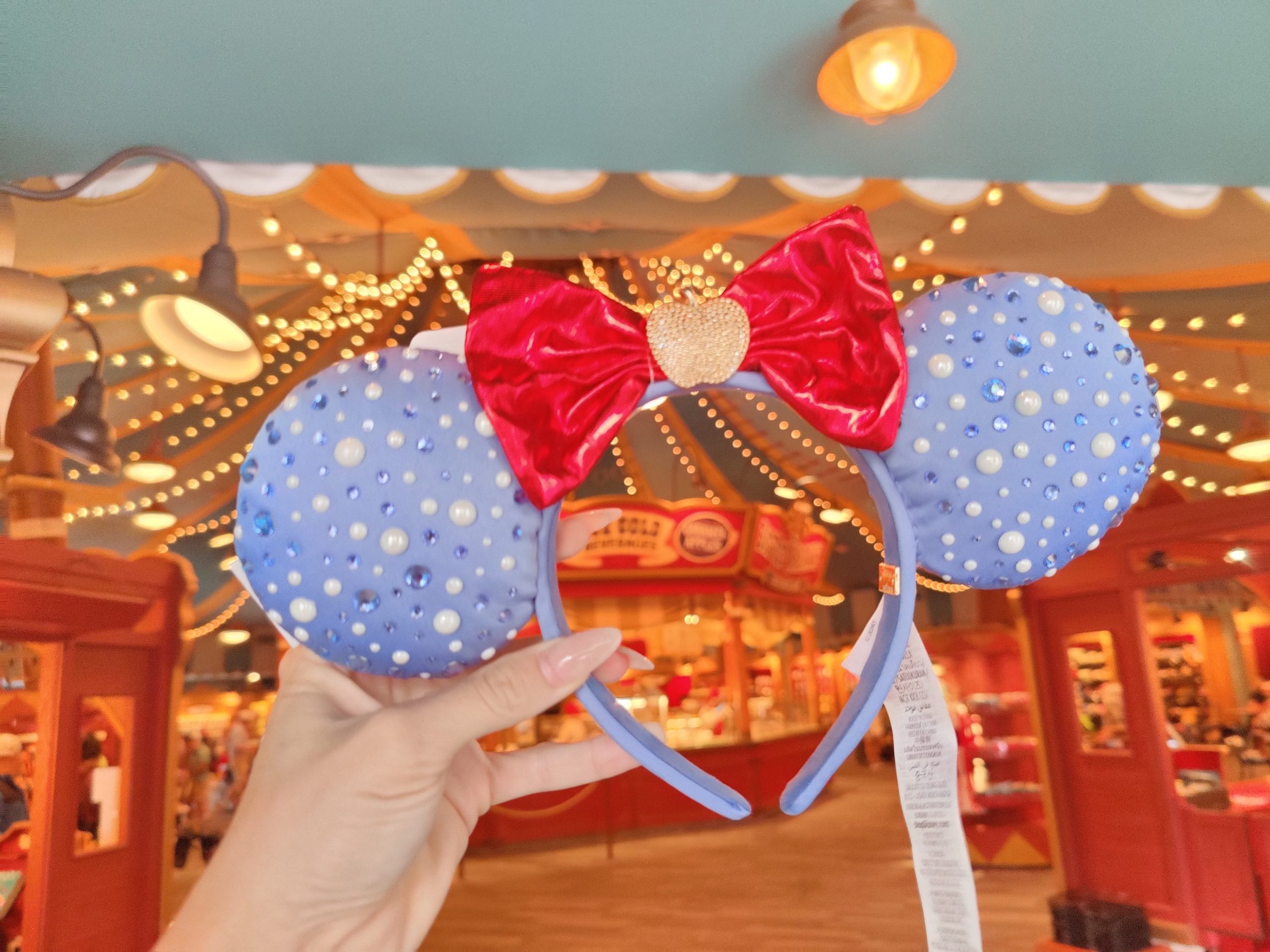Snow White ear headband by BaubleBar