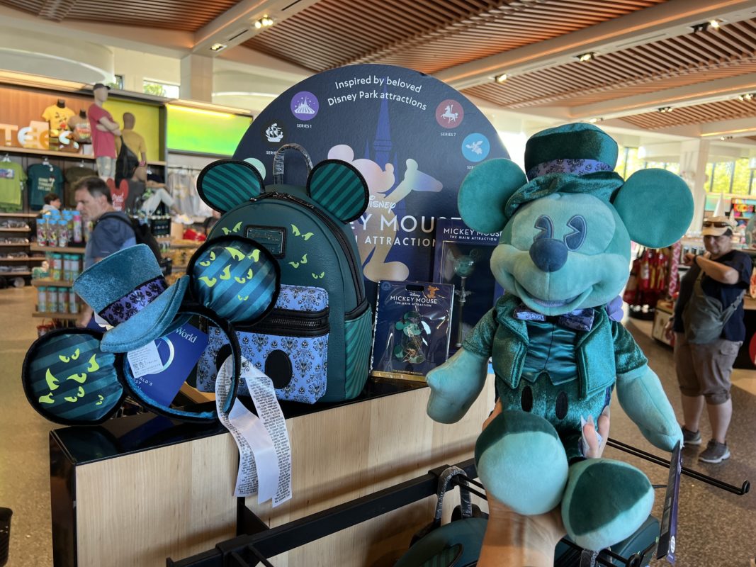 Haunted Mansion Main Attraction collection 1