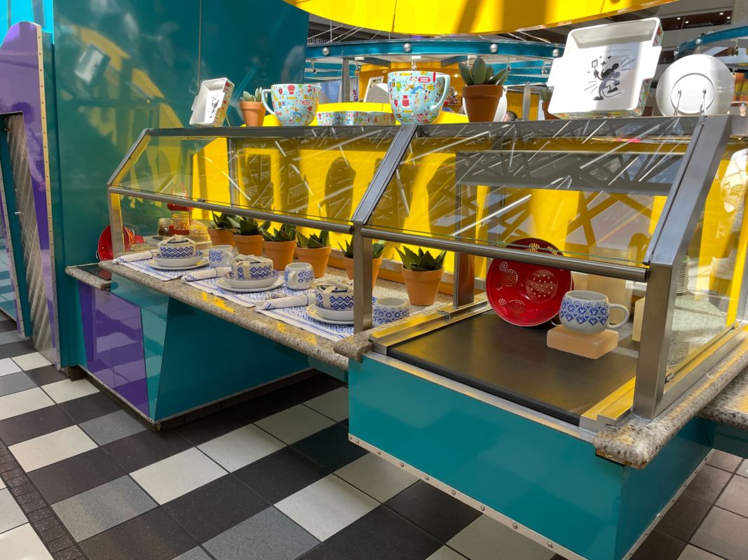 Breakfast buffet at Chef Mickey's