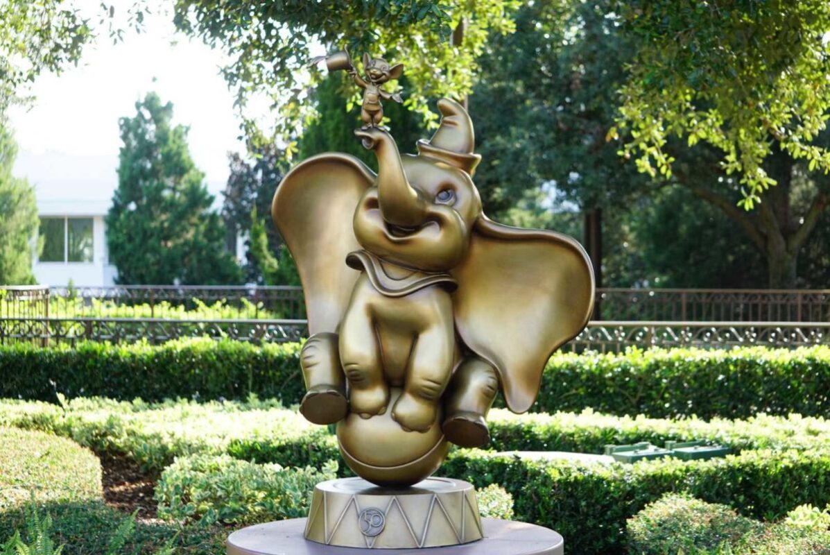 Golden Fab 50 Statues