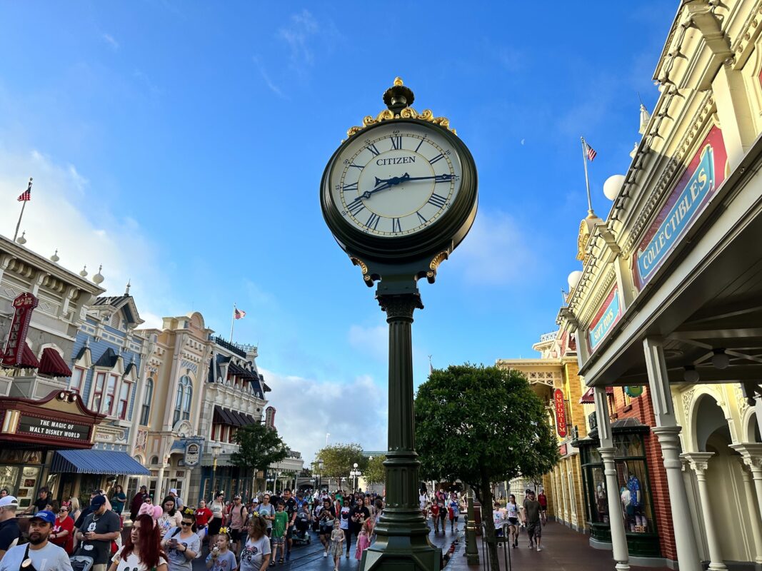 Main Street usa clock restored to pre 50th