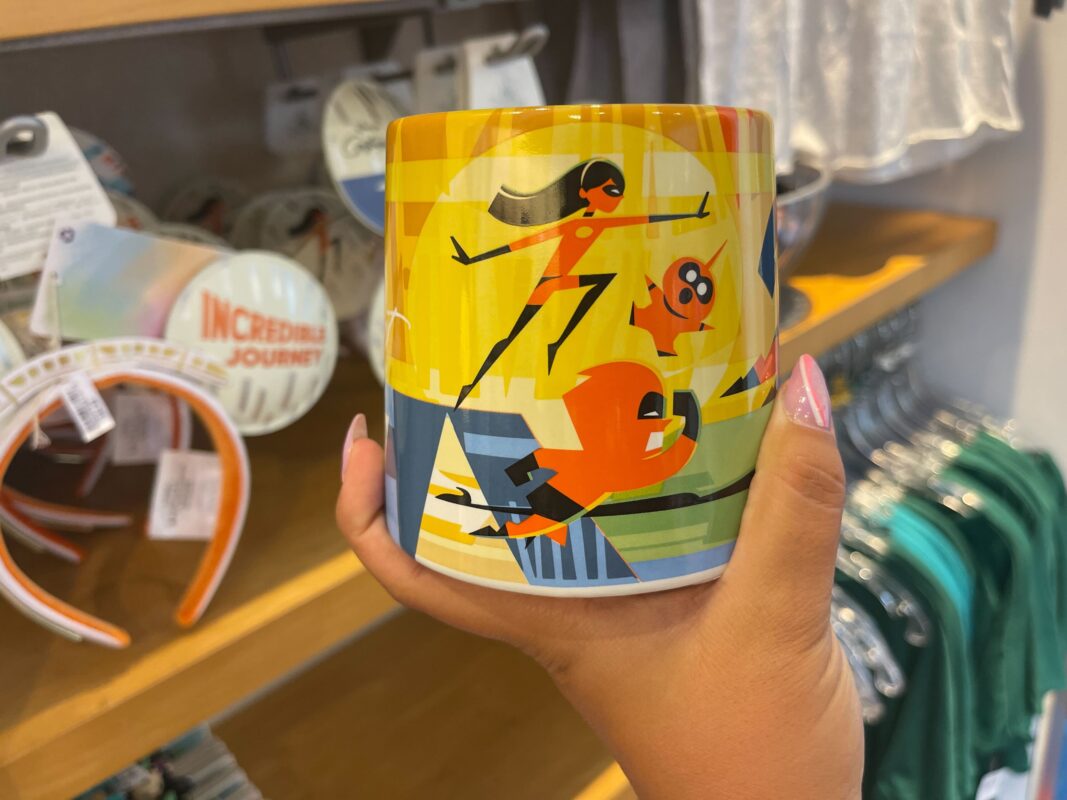 ★DISNEY RESORT 新品タグ付　ギフト　プレゼント　インパ　ミニパル The Incredibles' Disney's Contemporary Resort Collection Expands