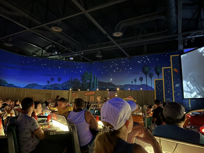 Sci-Fi Dine-In Theater Restaurant Interior Lighting Incorrectly Replaced