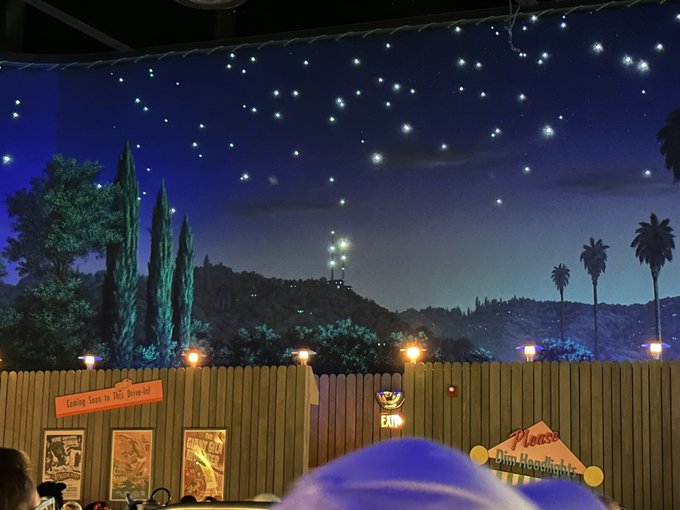 Sci-Fi Dine-In Theater Restaurant Interior Lighting Incorrectly Replaced