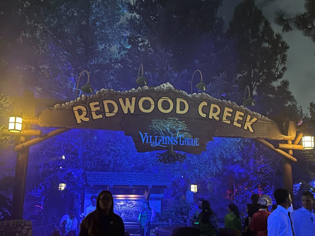 Redwood Creek Villains Grove sign
