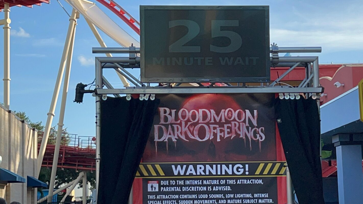 Blood Moon: Dark Offerings sign