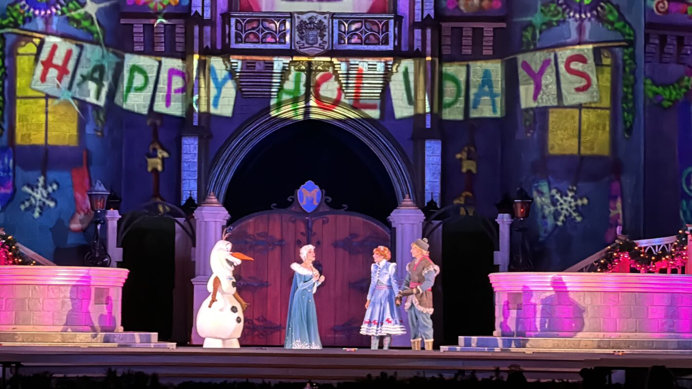 Olaf, Elsa, Anna, and Kristoff in Frozen Holiday Surprise