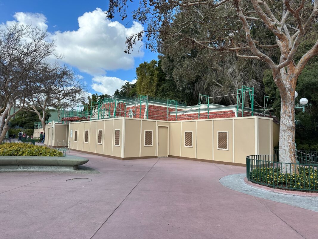 Construction walls around bathroom building of Disneyland Resort esplanade