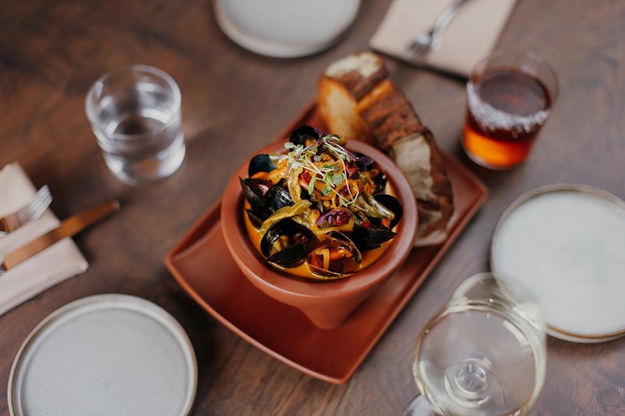Paseo mejillones (mussels)