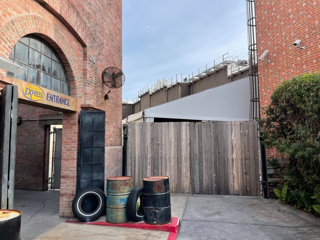 Halloween Horror Nights tent behind Fast & Furious: Supercharged tent