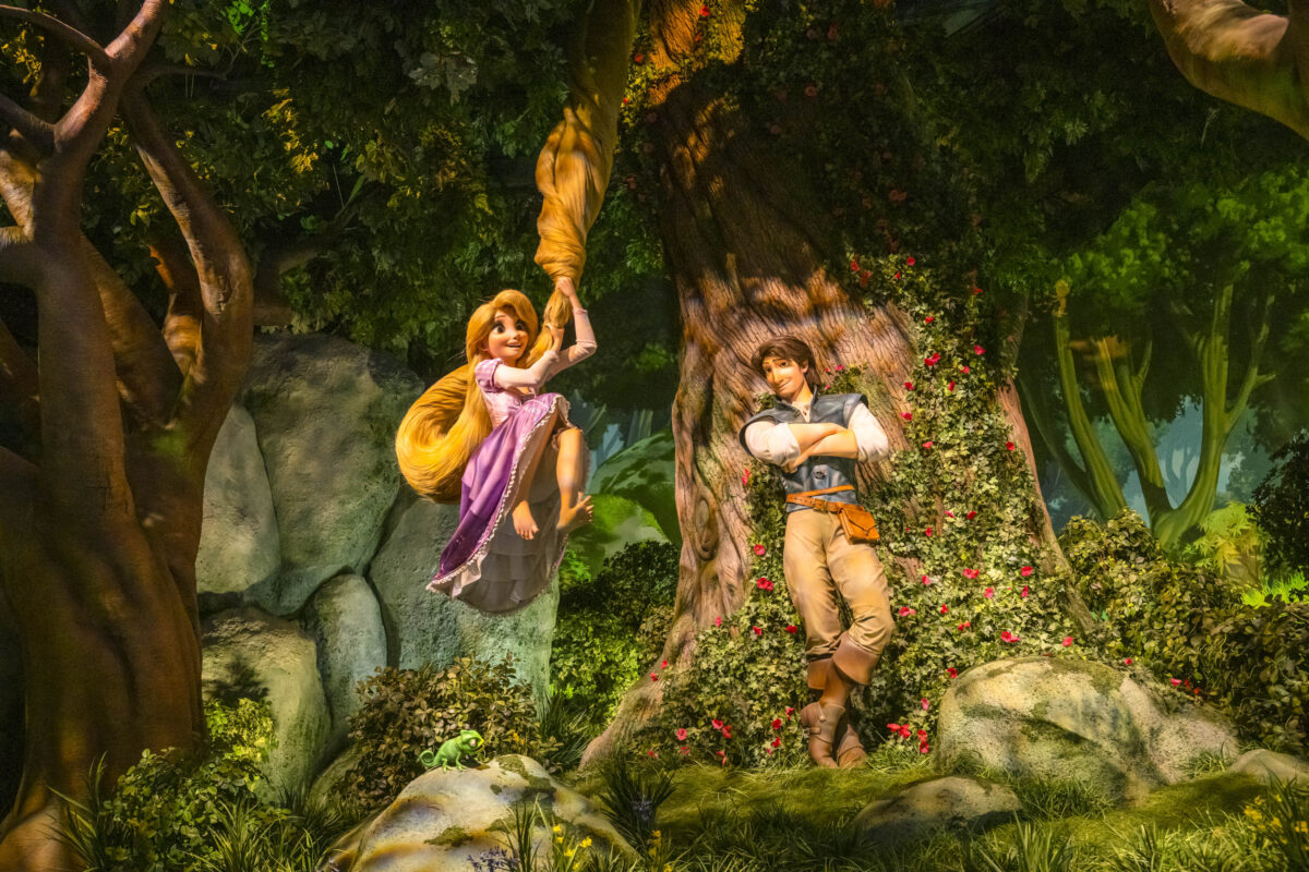 Rapunzel's Lantern Festival "best day ever scene"