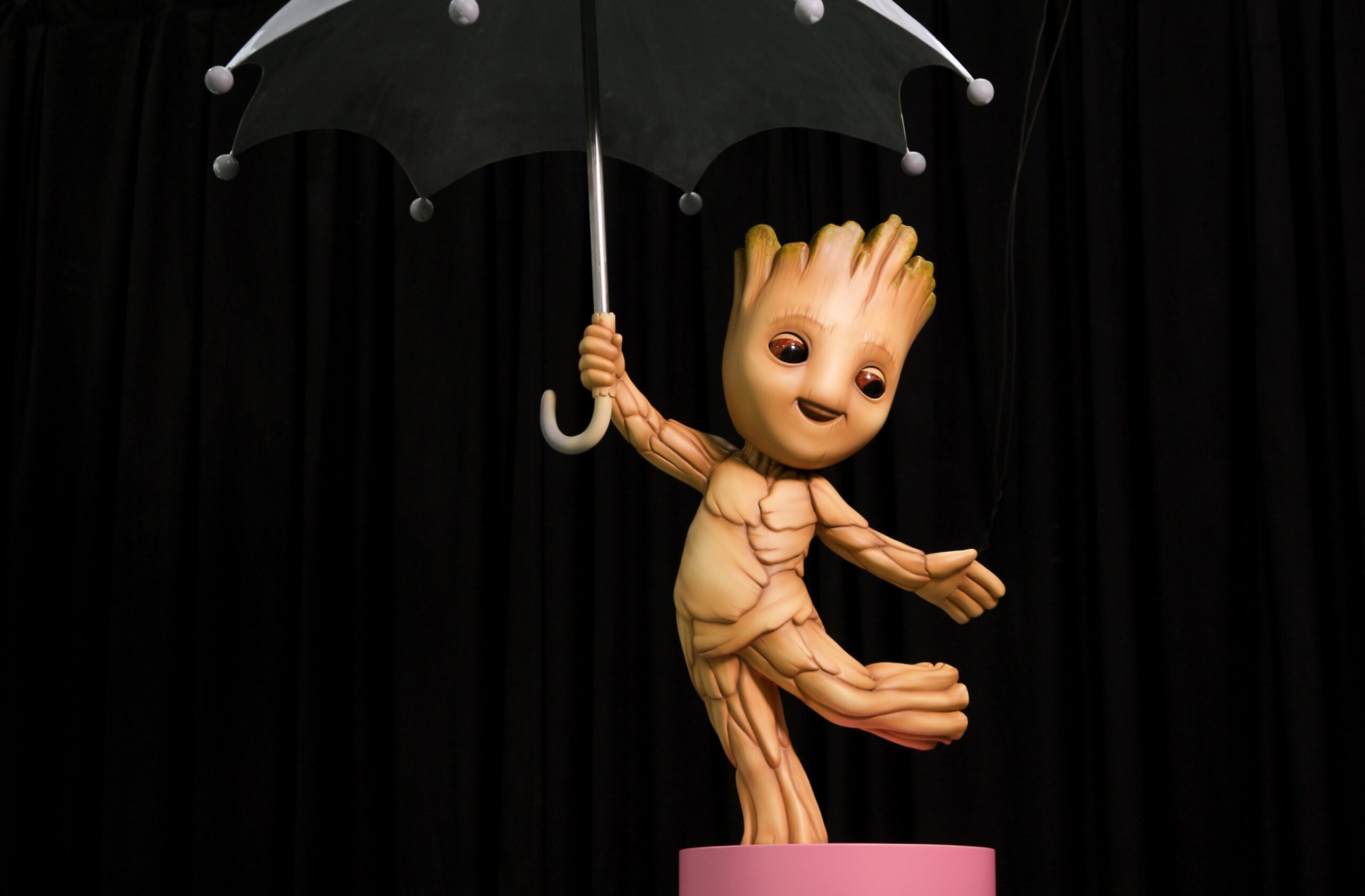 BREAKING: First Look at Dolls and Other Figures for 