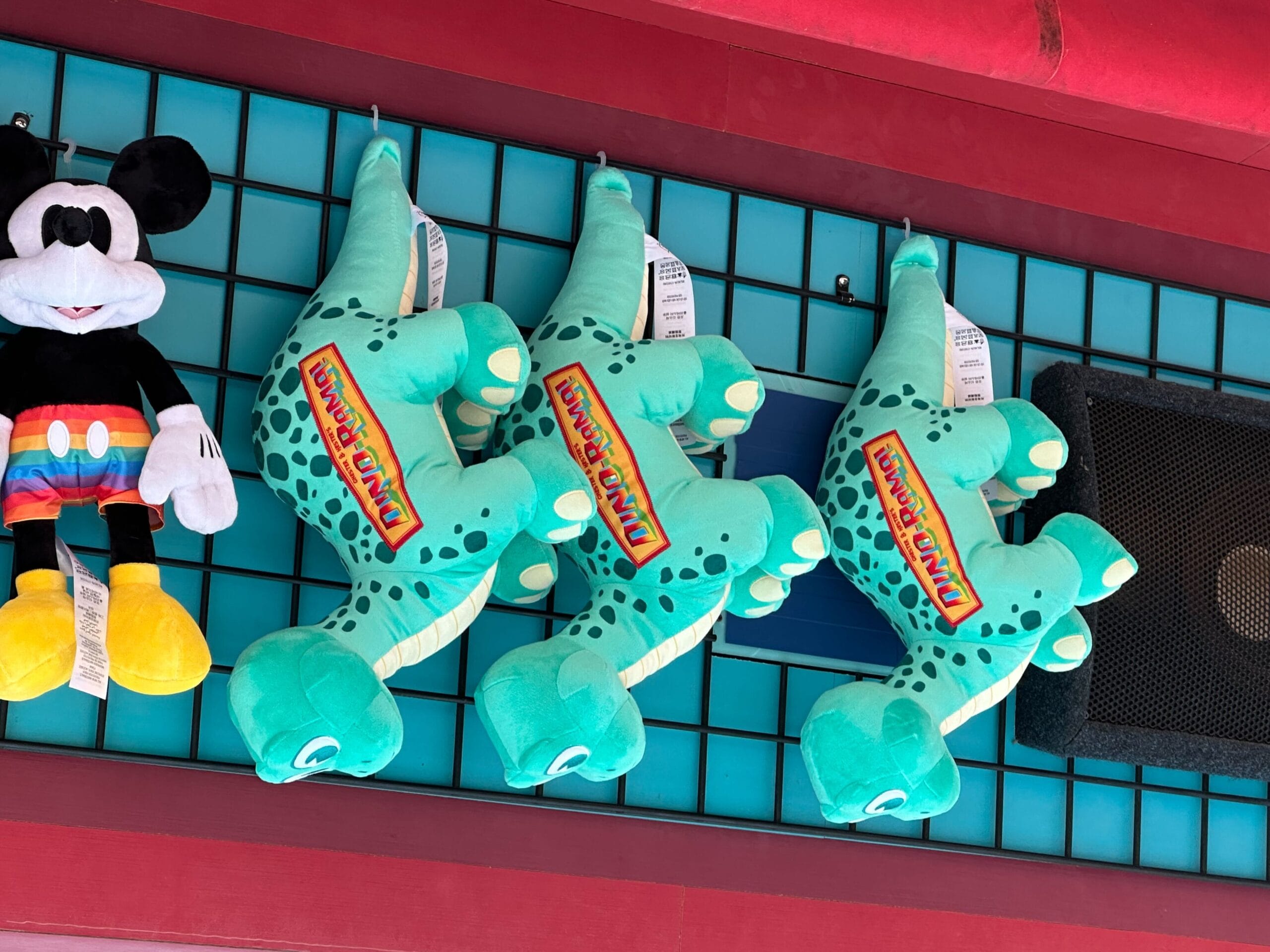 DinoLand Carnival Game Prizes Running Out Before Closure