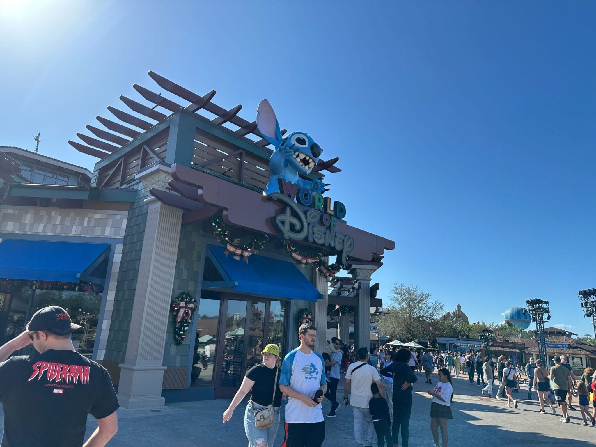Walt Disney World Theme Parks Debut Magnet Collection at Disney Springs ...