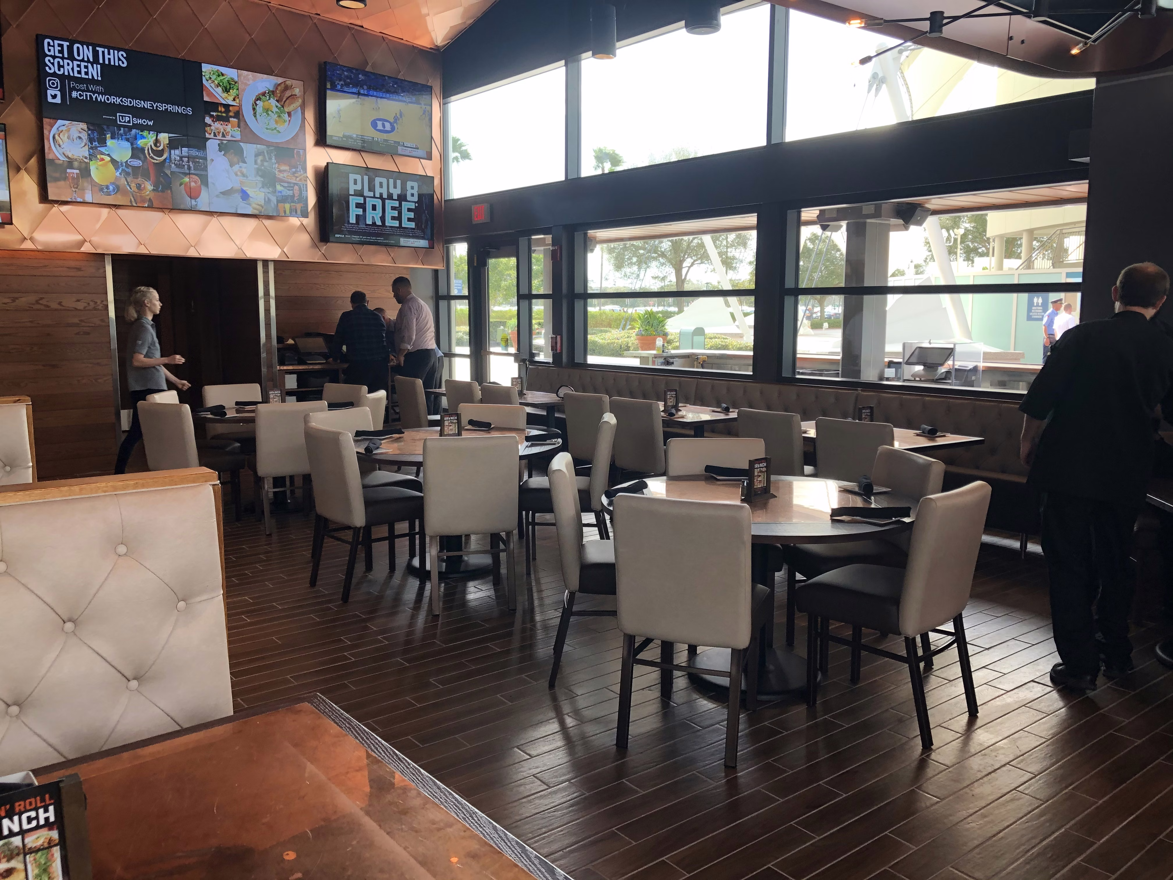 Disney Springs | The Ultimate Guide to Dining at Disney Springs