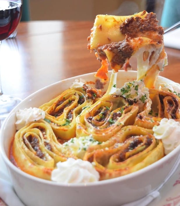 Disney Springs | The Ultimate Guide to Dining at Disney Springs