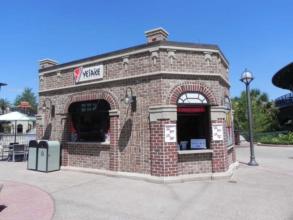 Disney Springs | The Ultimate Guide to Dining at Disney Springs