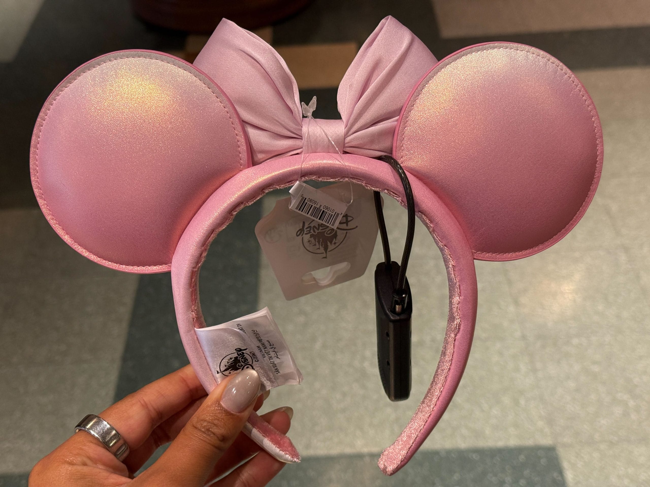 The back of the headband is the same as the front without the additional pearl embellishments. On the inside of the headband itself is a soft velour covering for comfortable wearing.
