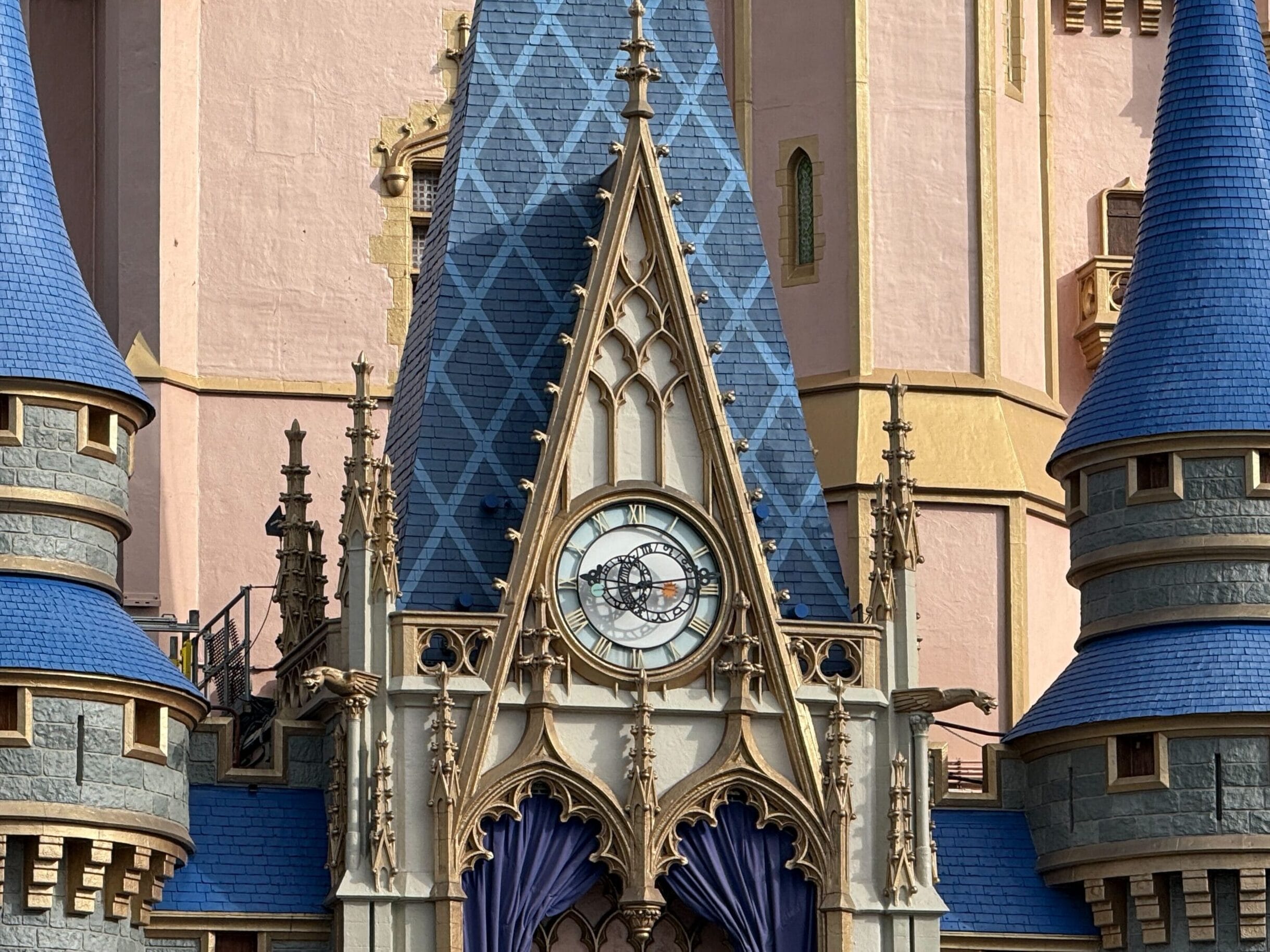 Cinderella Castle Repainting