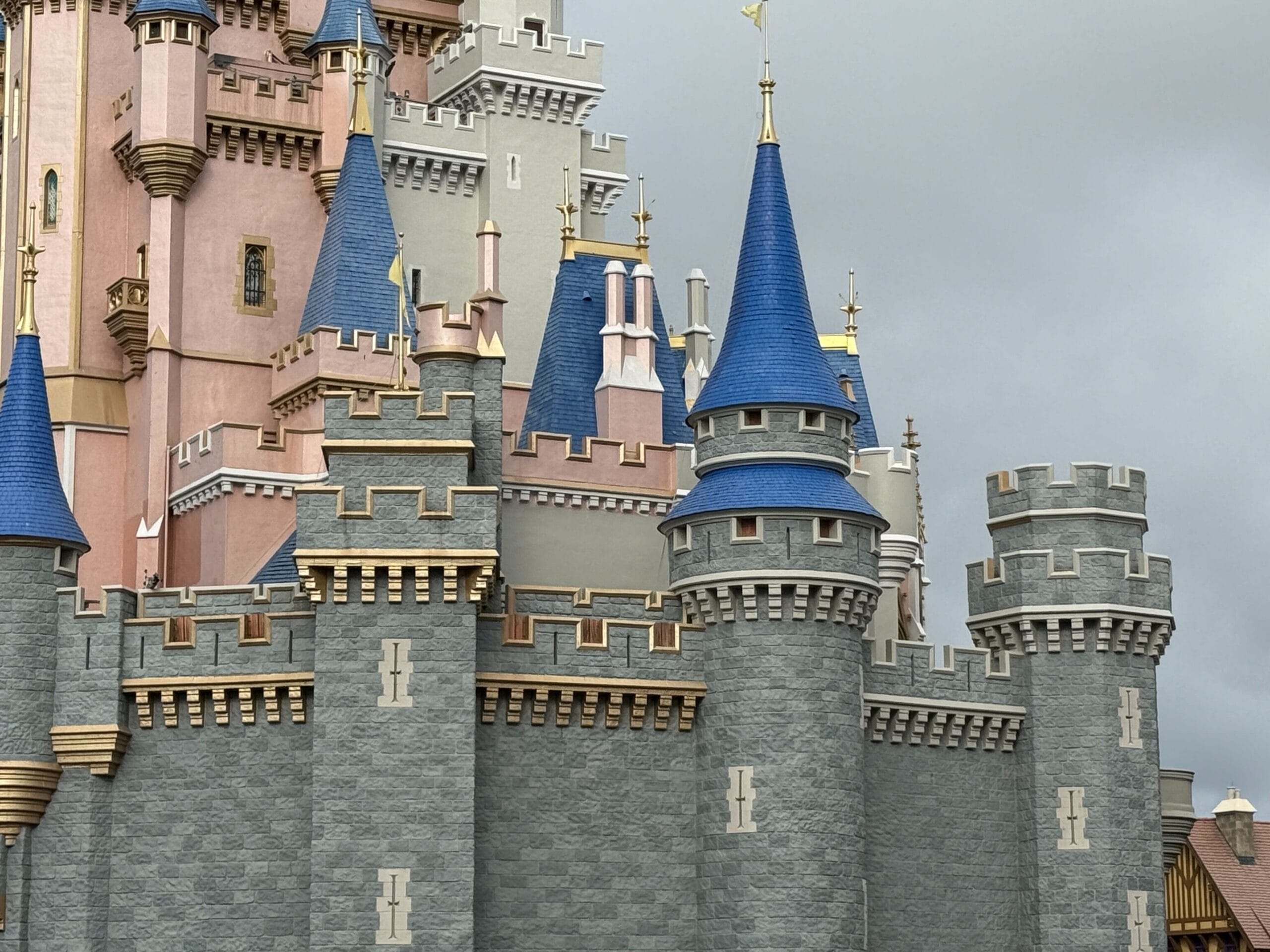 Cinderella Castle Repainting