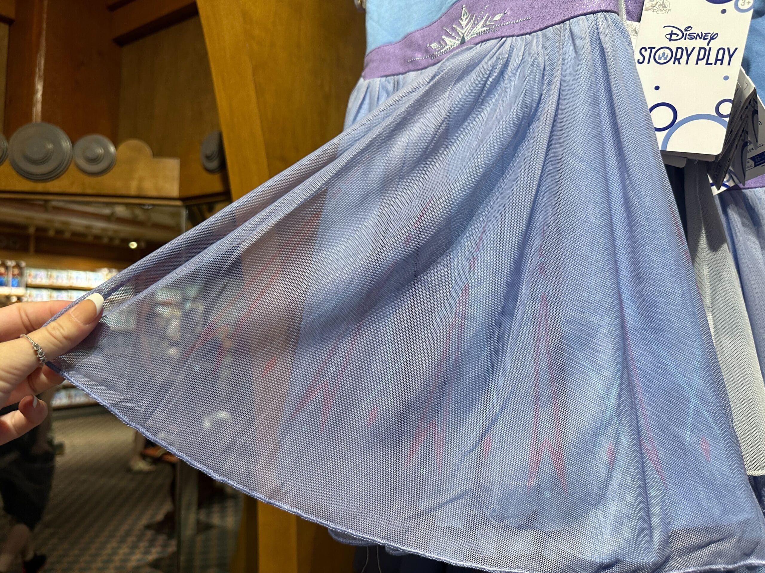 Mesh overlay of the Youth 'Frozen 2' Elsa Dress.