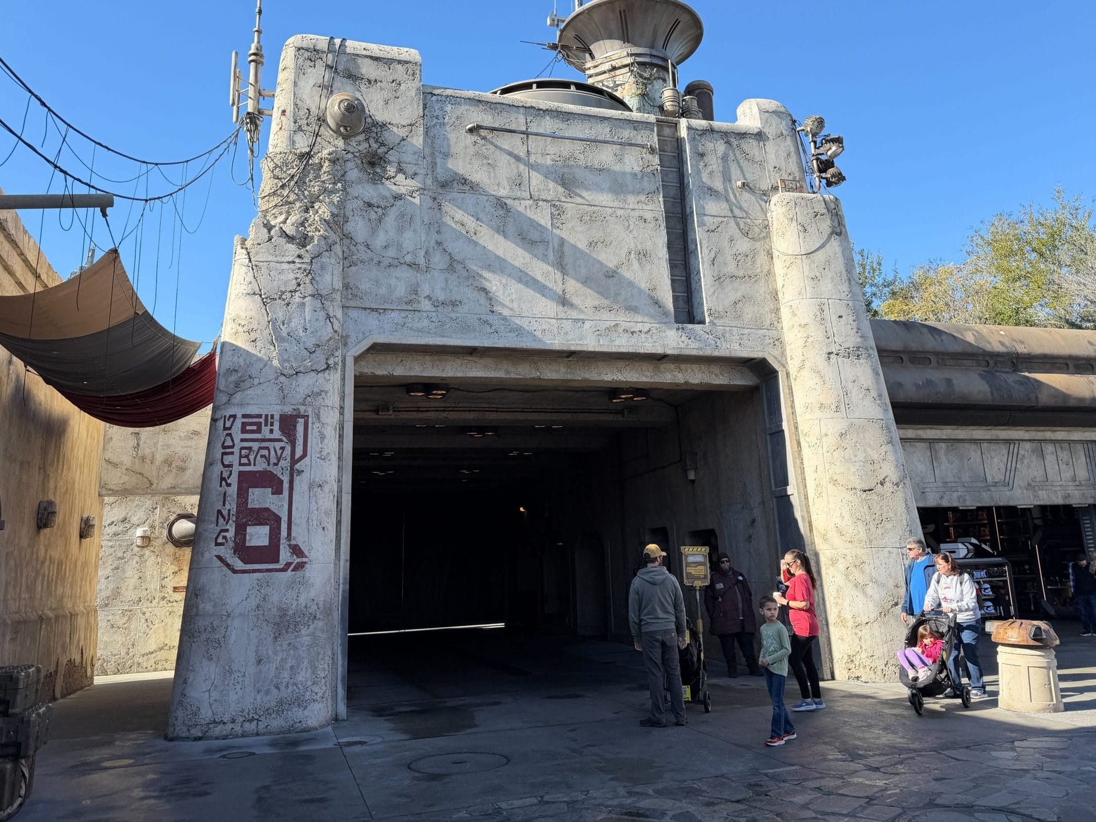 Signage Appears for Renamed ‘Docking Bay 6’ in Galaxy’s Edge at Hollywood Studios
