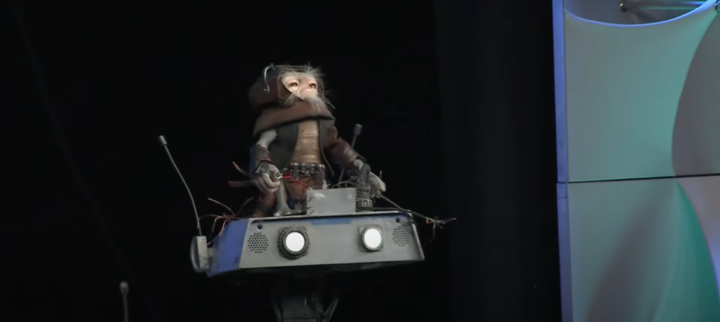Audio-animatronic of Otto the droidsmith riding on a BDX droid