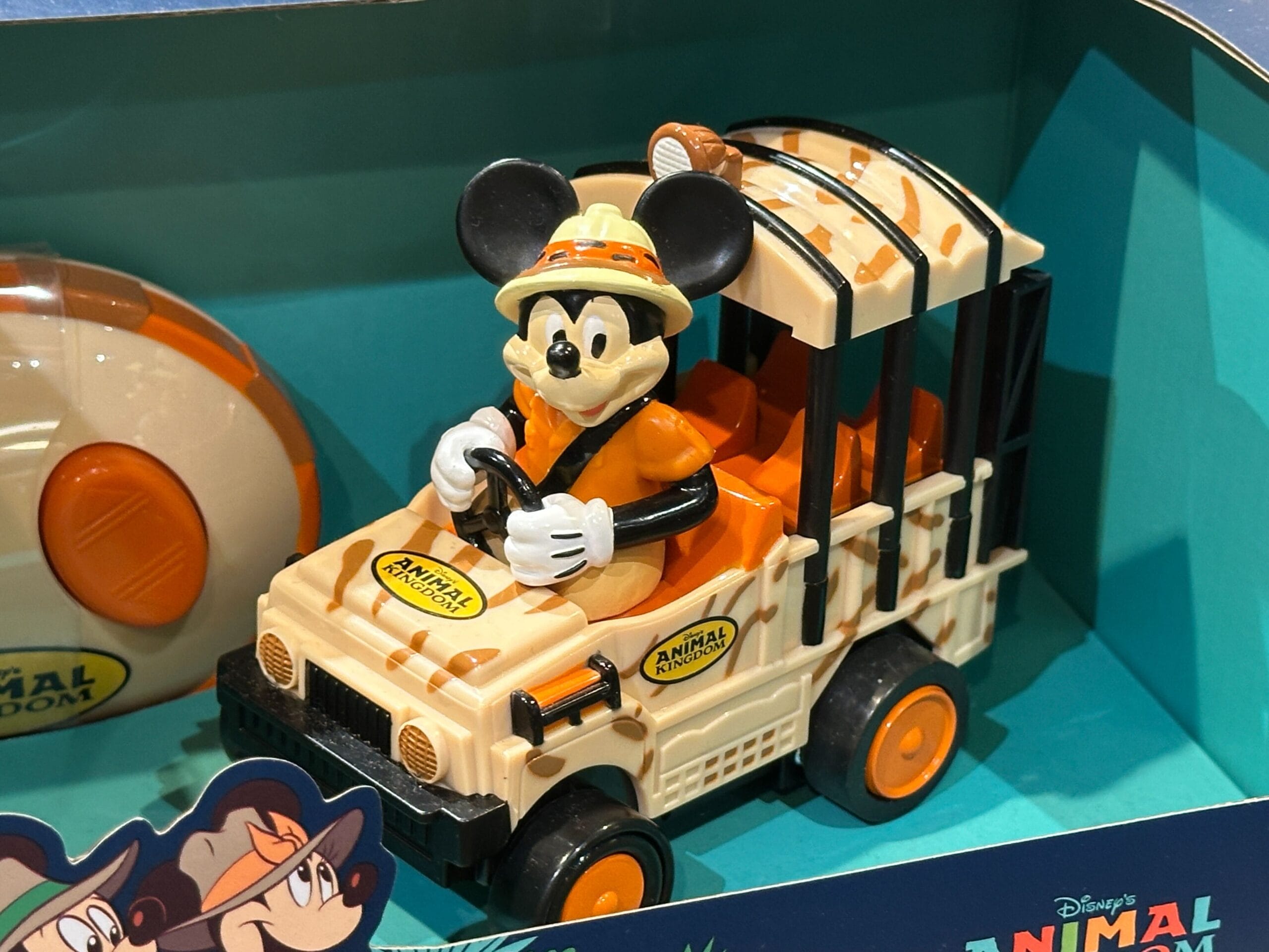 Redesigned Kilimanjaro Safaris RC Car & Figurine Set From Disney's Animal Kingdom