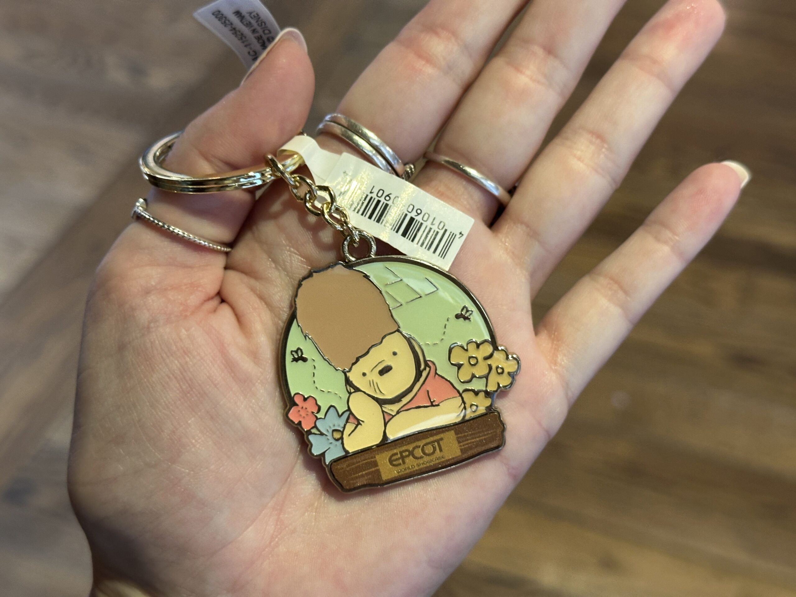 UK Pavilion Winnie the Pooh Keychain.