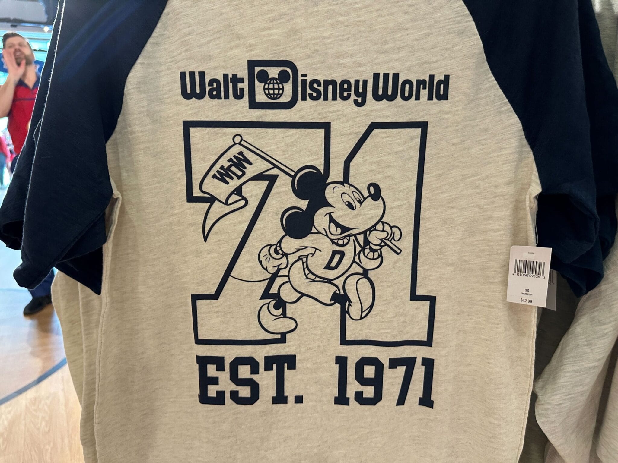 Retro 1971 Apparel Featuring Mickey Mouse At Walt Disney World Disney Wdw Mickey 71 Apparel 3551 2048x1536 