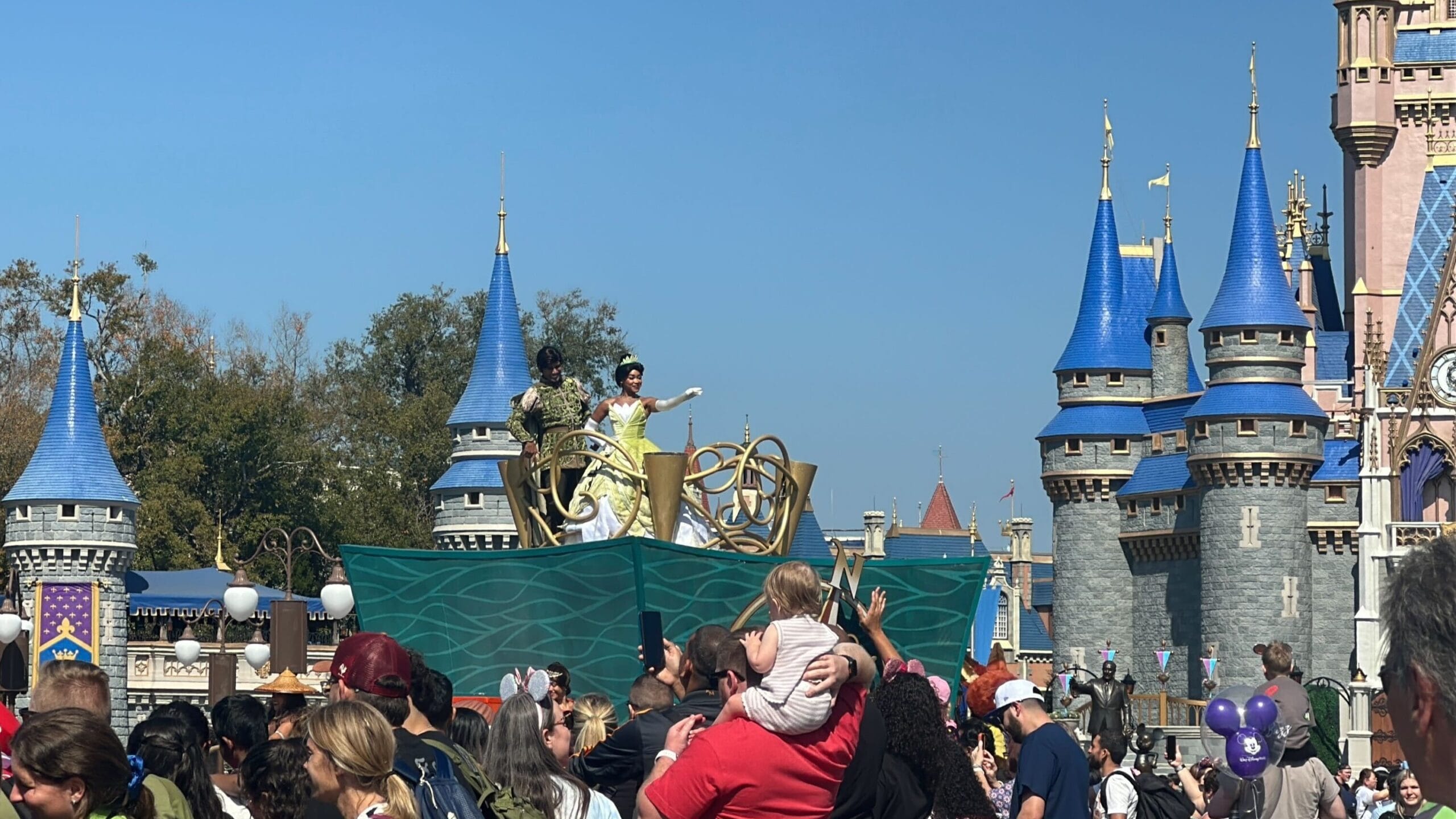 VIDEO: Disney Adventure Friends Cavalcade Includes Princess Tiana ...
