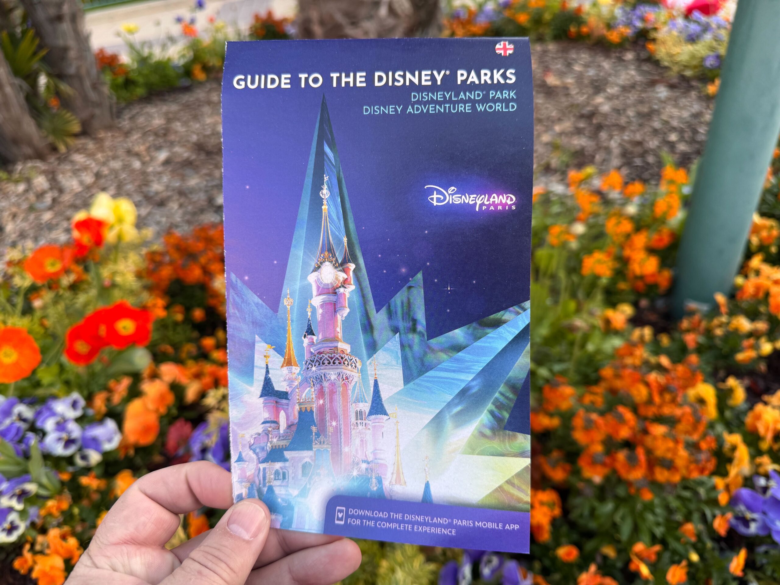 DLP updated guidemap featuring Disney Adventure World